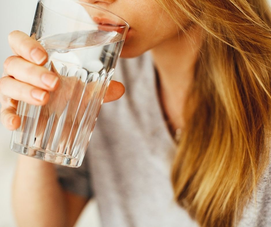 Nước | Vai trò của thức ăn và dinh dưỡng với cơ thể