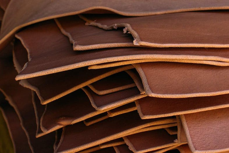Leather (da thuộc) là gì? 10 loại da thuộc phổ biến nhất hiện nay