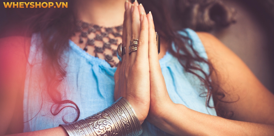 Mantra Yoga là gì? Hướng dẫn chi tiết về Mantra Yoga dành cho người mới tập